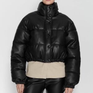 Zara cropped black puffer jacket